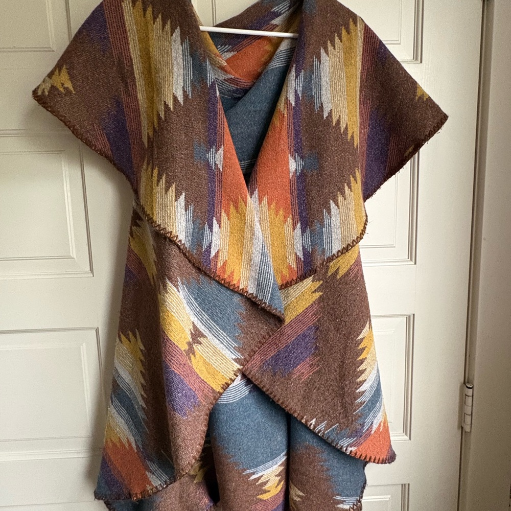 Boho Aztec Pattern Draped Shawl Vest - Multicolor